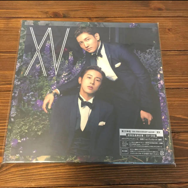 東方神起(トウホウシンキ)の東方神起　CDアルバム DVD 「XV」 エンタメ/ホビーのCD(K-POP/アジア)の商品写真