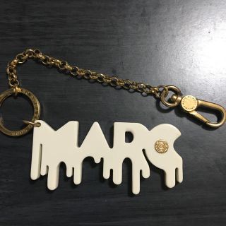 マークバイマークジェイコブス(MARC BY MARC JACOBS)のMARC BY MARCJACOBS キーホルダー(キーホルダー)