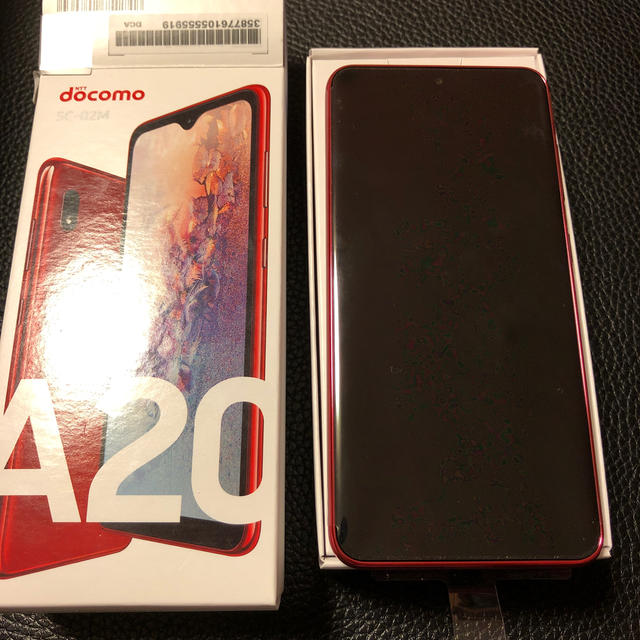 Galaxy(ギャラクシー)のGalaxy a20 SC-02M 赤レッド ドコモ版SIMフリー スマホ/家電/カメラのスマートフォン/携帯電話(スマートフォン本体)の商品写真