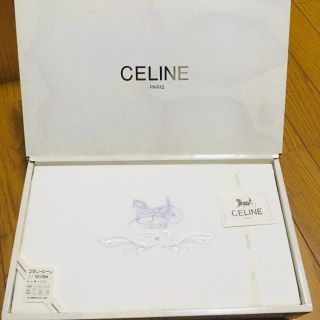 セリーヌ(celine)のCELINE PARIS フラットシート　140✖️240cm(シーツ/カバー)