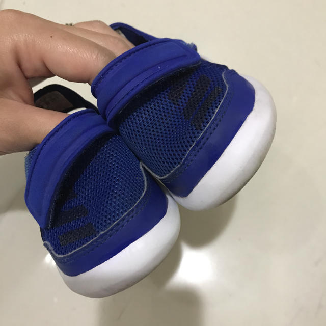 adidas(アディダス)のアディダス adidas サンダル キッズ/ベビー/マタニティのベビー靴/シューズ(~14cm)(サンダル)の商品写真