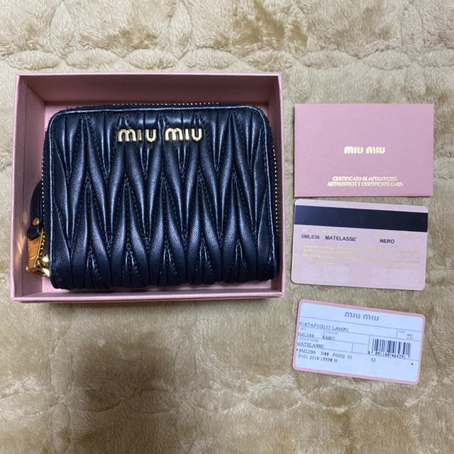 miumiu財布ファッション小物