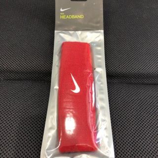 ナイキ(NIKE)のナイキ　ヘアバンド　新品未使用(バンダナ/スカーフ)