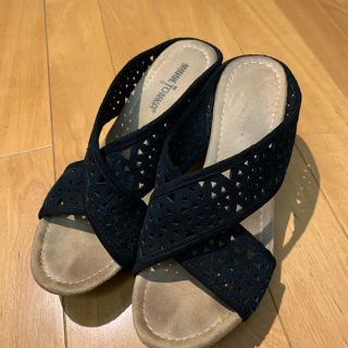 ミネトンカ(Minnetonka)のMINNETONKA サンダル(サンダル)