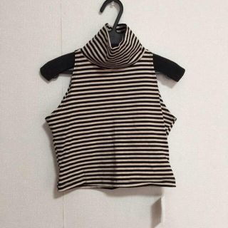 アメリカンアパレル(American Apparel)の♡タートルネッククロップトップ♡(カットソー(半袖/袖なし))