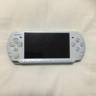 ソニー(SONY)のPSP 3000 ジャンク？とモンスターハンター1st,2nd,3rd(携帯用ゲームソフト)