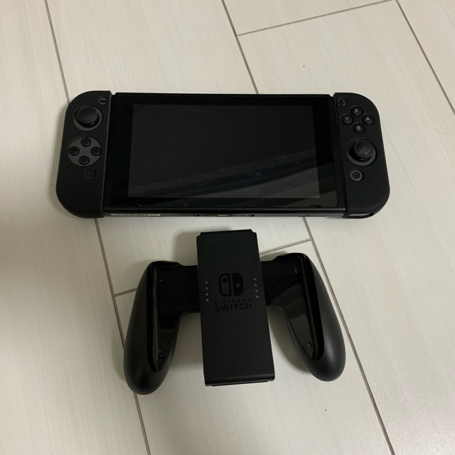 Nintendo Switch 旧型(JOY-CONカバー付けます)本体グレー