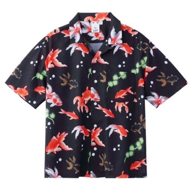 X-girl(エックスガール)のx-girl GOLDFISH S/S SHIRT レディースのトップス(シャツ/ブラウス(半袖/袖なし))の商品写真