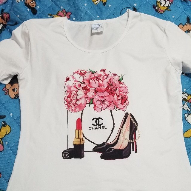 CHANEL(シャネル)のシャネルノベルティーティーシャツ レディースのトップス(Tシャツ(半袖/袖なし))の商品写真