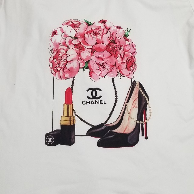 CHANEL(シャネル)のシャネルノベルティーティーシャツ レディースのトップス(Tシャツ(半袖/袖なし))の商品写真