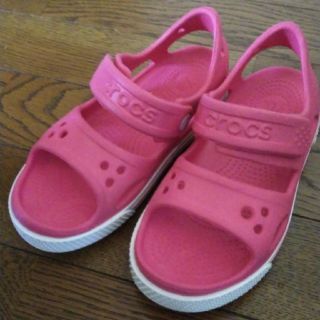 クロックス(crocs)のクロックス　サンダル　18,5cm(サンダル)