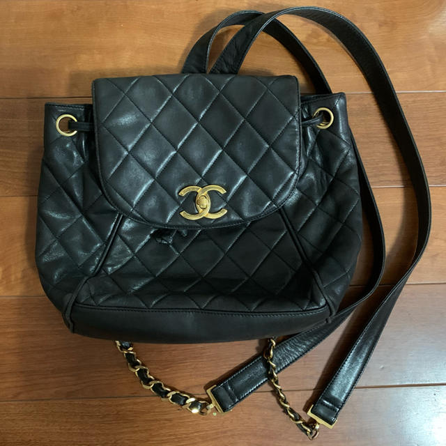 CHANEL(シャネル)のCHANEL シャネル　ヴィンテージリュック　美品 レディースのバッグ(リュック/バックパック)の商品写真