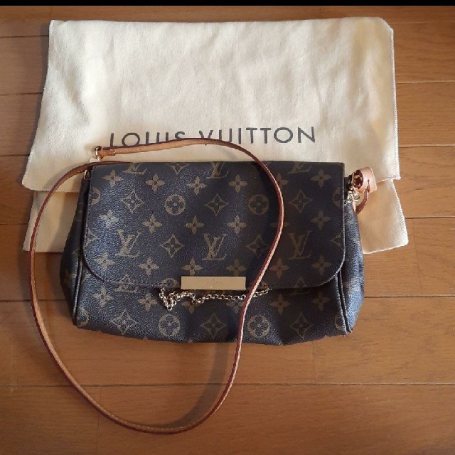 生まれのブランドで LOUIS VUITTON 値下げ ショルダーバッグ