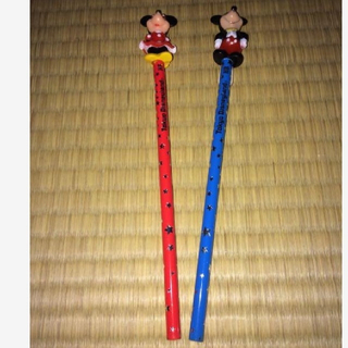 ディズニー(Disney)のミッキーとミニーマウス　鉛筆HB(鉛筆)