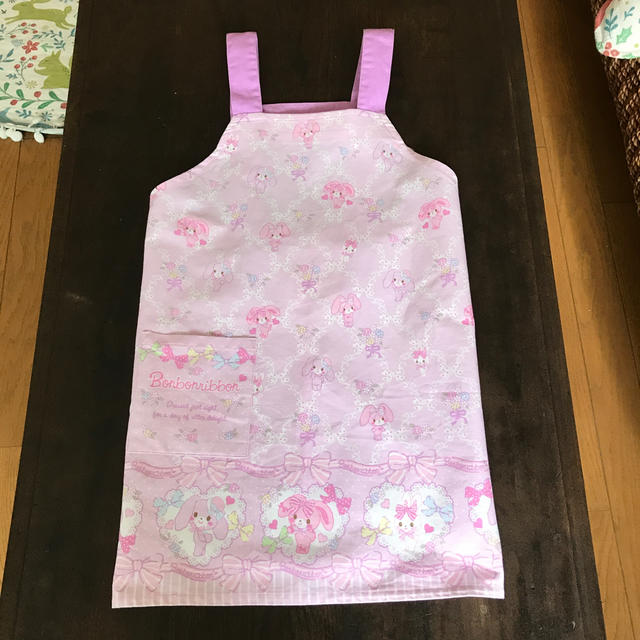 サンリオ(サンリオ)の子どもエプロン キッズ/ベビー/マタニティのキッズ服女の子用(90cm~)(その他)の商品写真