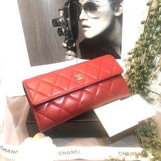 シャネル(CHANEL)の【美品❣️】シャネル　ラムスキン　マトラッセ　長財布　フラップ(財布)