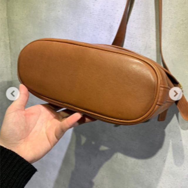 COACH(コーチ)のOLD COACH leather オールドコーチ ショルダーバッグ メンズのバッグ(ショルダーバッグ)の商品写真