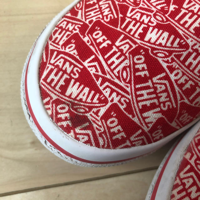 VANS(ヴァンズ)の最終値下げ・今週末処分・VANSスリッポン19cm キッズ/ベビー/マタニティのキッズ靴/シューズ(15cm~)(スリッポン)の商品写真