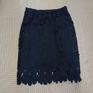 グレイル(GRL)のGRL/ﾚｰｽｽｶｰﾄM新品(ひざ丈スカート)