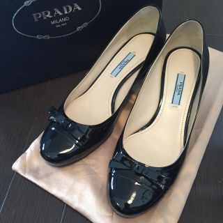 プラダ(PRADA)のプラダ パテント リボンパンプス(ハイヒール/パンプス)