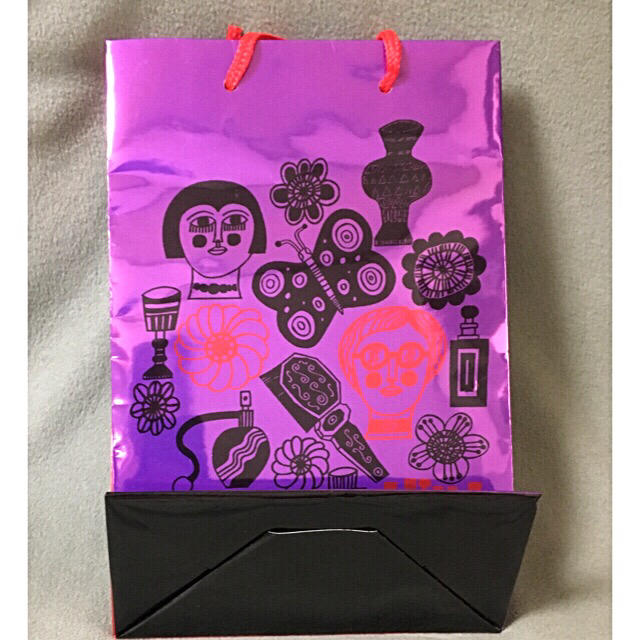 ANNA SUI(アナスイ)のアナスイ  ドーリーガール  バッグインバッグ &限定ショッパー エンタメ/ホビーのコレクション(ノベルティグッズ)の商品写真