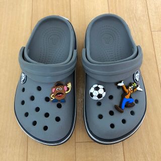 クロックス(crocs)のだだんだん様専用　crocs  サンダル　8c9(サンダル)