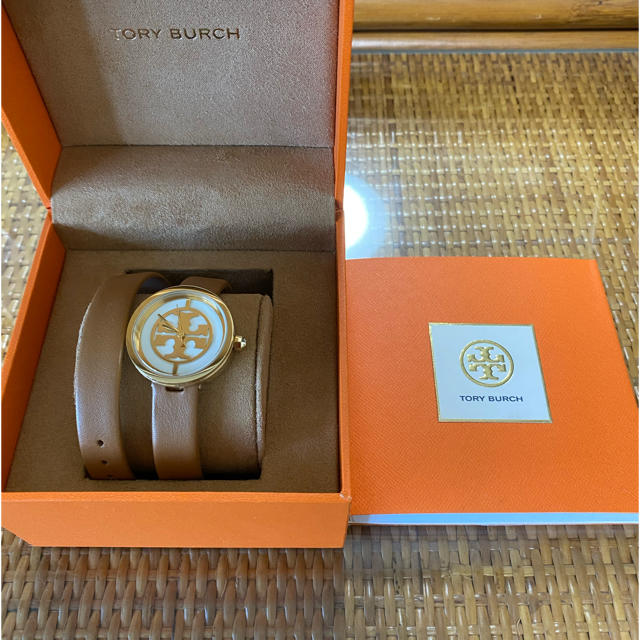 Tory Burch - 【新品 保証付】トリーバーチ レザー腕時計 の通販 Tory Burch - 【新品 保証付】トリーバーチ レザー腕時計 の通販
