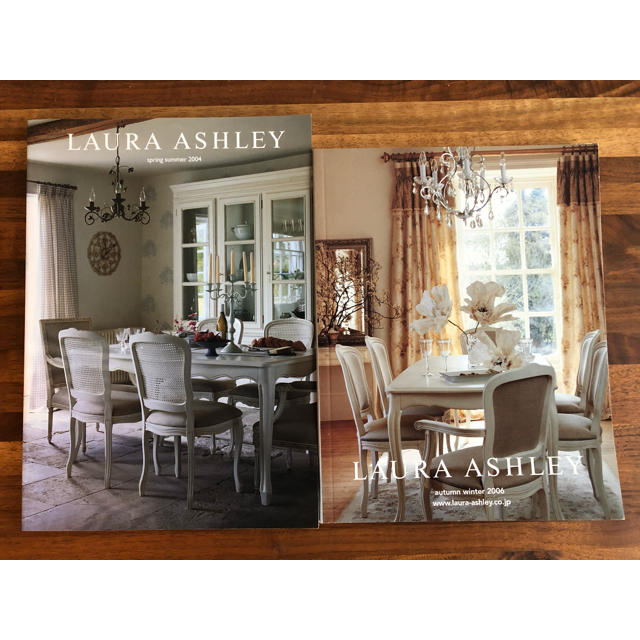 LAURA ASHLEY(ローラアシュレイ)の＃ローラアシュレイ  カタログ2冊　② エンタメ/ホビーの雑誌(生活/健康)の商品写真