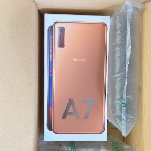 モバイル版 Galaxy A7 本体未開封品