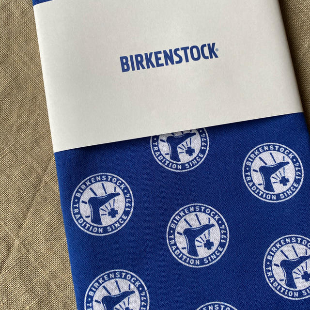 BIRKENSTOCK(ビルケンシュトック)のビルケンシュトック☆ BIRKENSTOCKノベルティ手ぬぐい新品 エンタメ/ホビーのコレクション(ノベルティグッズ)の商品写真