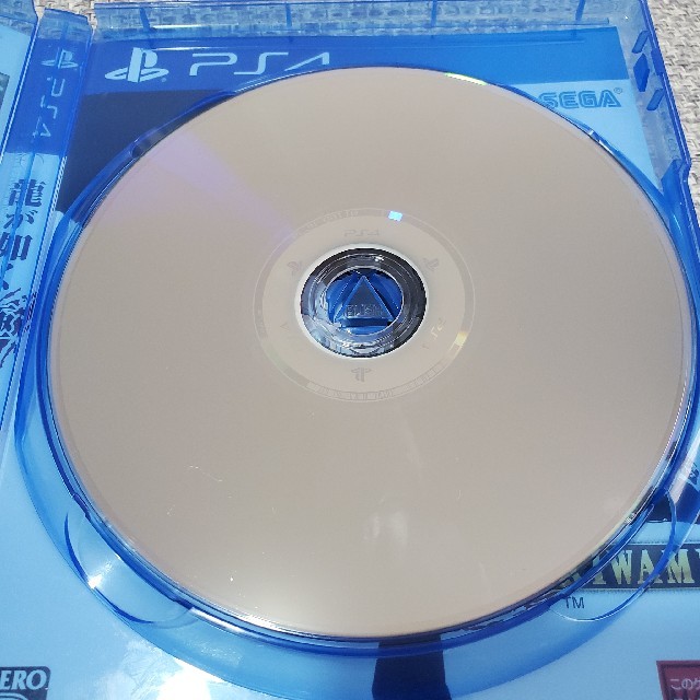 PlayStation4(プレイステーション4)の龍が如く 極（新価格版） PS4 エンタメ/ホビーのゲームソフト/ゲーム機本体(家庭用ゲームソフト)の商品写真