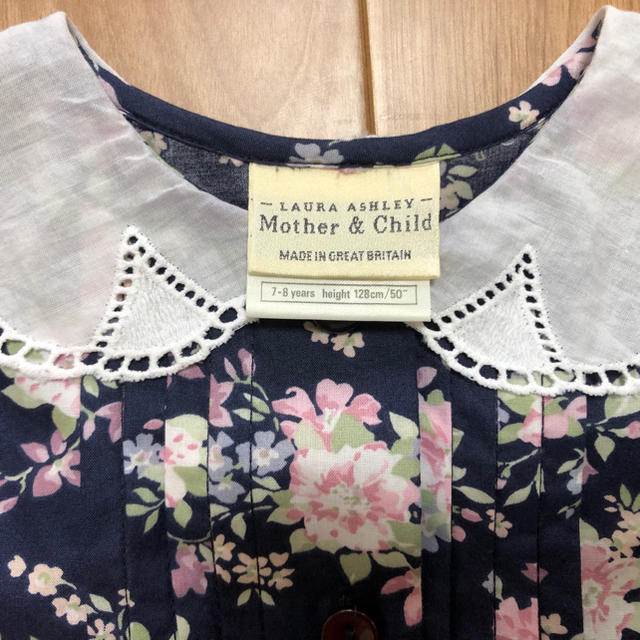 LAURA ASHLEY(ローラアシュレイ)のローラアシュレイ ワンピース キッズ/ベビー/マタニティのキッズ服女の子用(90cm~)(ワンピース)の商品写真