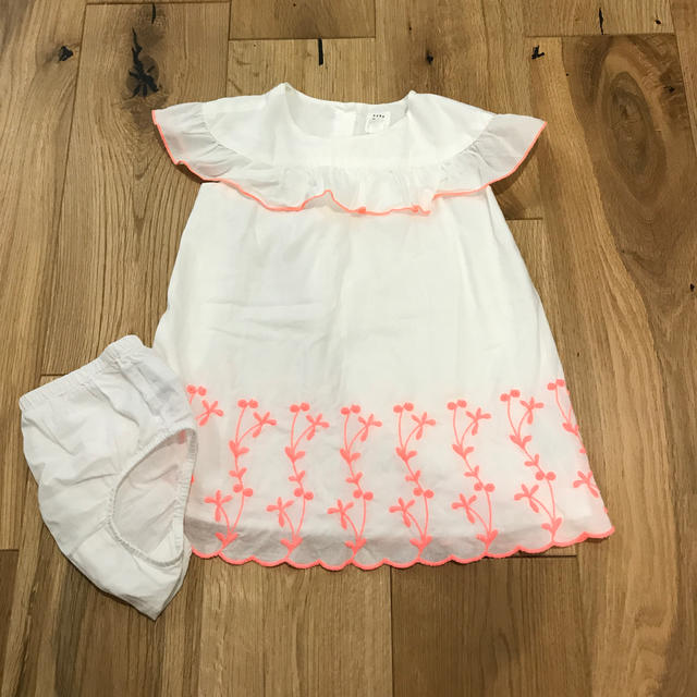 babyGAP(ベビーギャップ)の【babyGAP】ワンピース キッズ/ベビー/マタニティのキッズ服女の子用(90cm~)(ワンピース)の商品写真