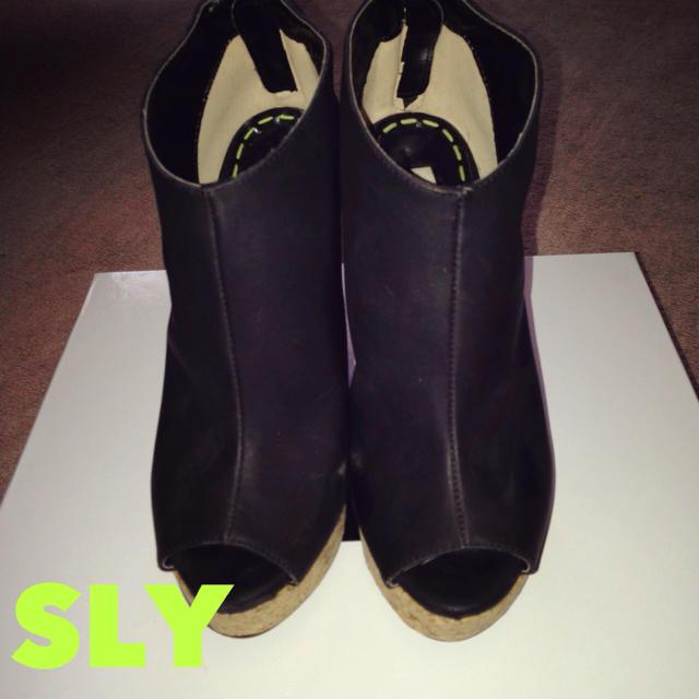 SLY(スライ)の明日まで値下げ♡ＳＬＹ ショートブーツ レディースの靴/シューズ(ブーツ)の商品写真
