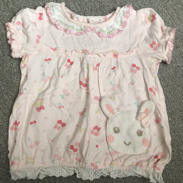 coeur a coeur(クーラクール)の専用♡クーラクール　パーカーと半袖セット80 キッズ/ベビー/マタニティのベビー服(~85cm)(カーディガン/ボレロ)の商品写真