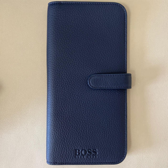 HUGO BOSS(ヒューゴボス)の【未使用】HUGO BOSS パスポートケース メンズのファッション小物(その他)の商品写真