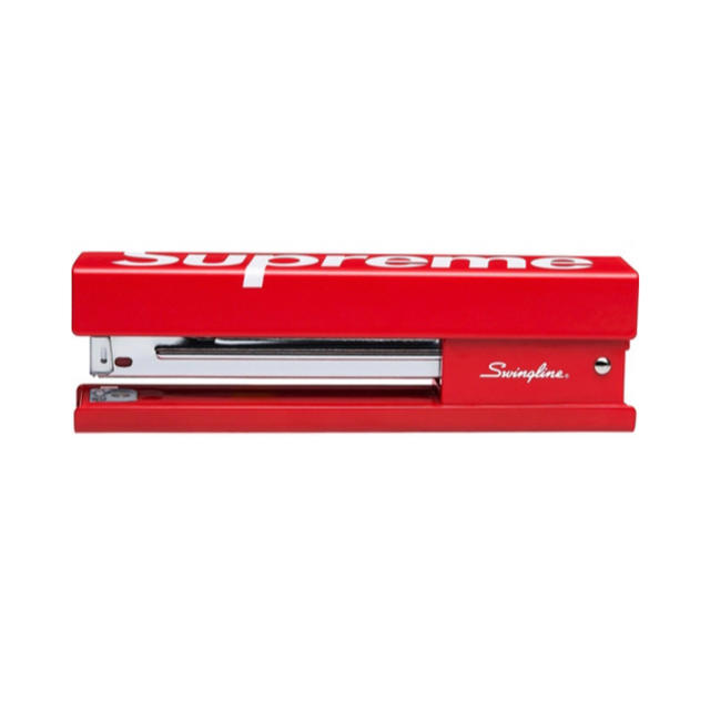 Supreme(シュプリーム)のSupreme Swingline Stapler 新品未開封 インテリア/住まい/日用品の文房具(その他)の商品写真