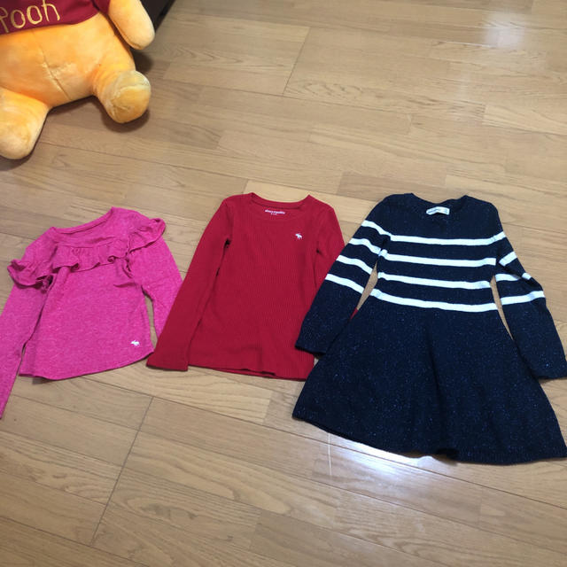 Abercrombie&Fitch(アバクロンビーアンドフィッチ)の女の子三点セットアップ キッズ/ベビー/マタニティのキッズ服女の子用(90cm~)(ニット)の商品写真