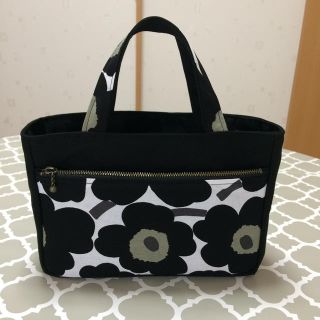 マリメッコ(marimekko)のmarimekko ミニウニッコ バックinバック ＊ハンドメイド＊(バッグ)