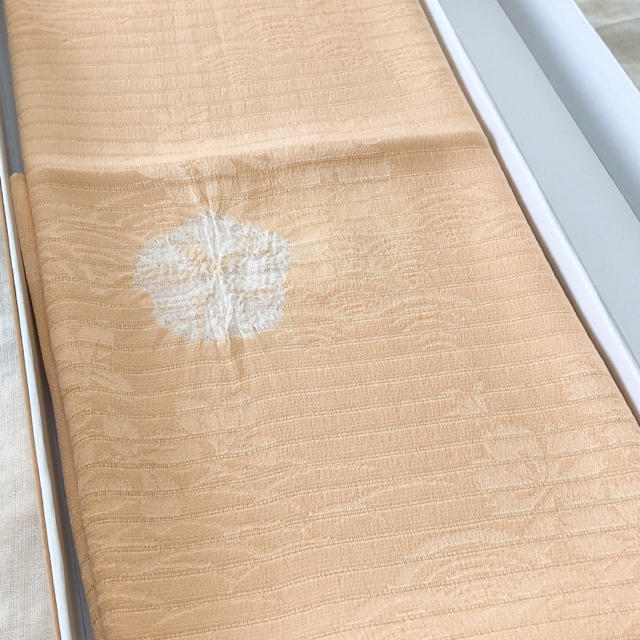 新品　夏用　正絹　帯揚げ帯締めセット　クリーム・オレンジ02   箱入り レディースの水着/浴衣(和装小物)の商品写真