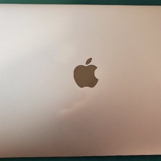 マック(Mac (Apple))のMacBook Retinaディスプレイ12インチ(ノートPC)