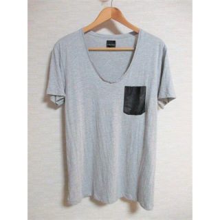 ザラ(ZARA)の☆ZARA ザラ デザイン ポケット Uネック Tシャツ 半袖/メンズ/Ｌ(Tシャツ/カットソー(半袖/袖なし))