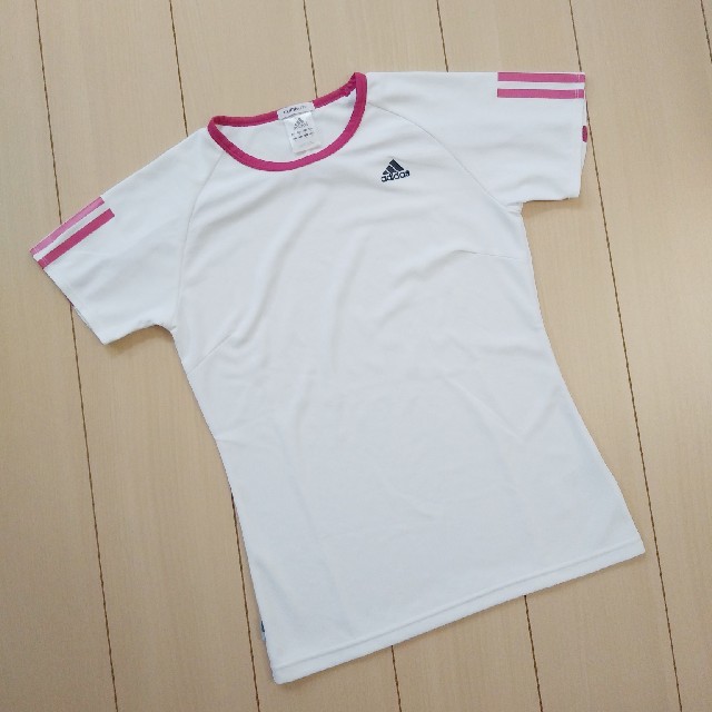 adidas(アディダス)のadidas アディダス Tシャツ　半袖 スポーツ/アウトドアのテニス(ウェア)の商品写真