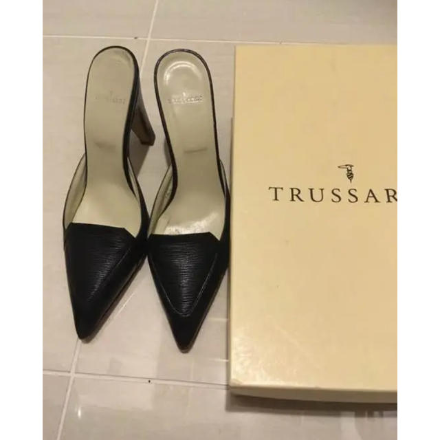 Trussardi(トラサルディ)のトラサルディ パンプス レディースの靴/シューズ(ハイヒール/パンプス)の商品写真