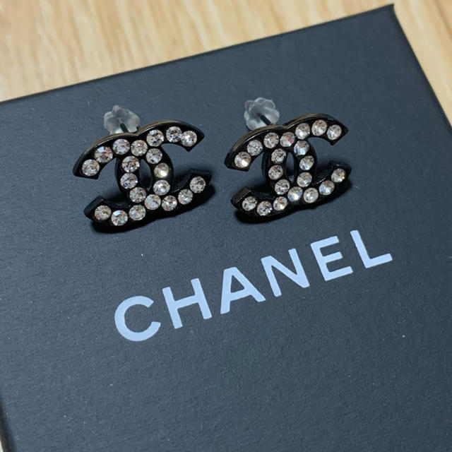 CHANEL ピアス