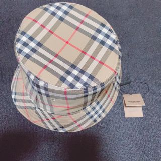 バーバリー(BURBERRY)の新品未使用　Burberry バケットハット　サイズL(ハット)