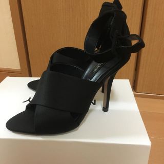 ザラ(ZARA)のjeeja様お取り置き(サンダル)