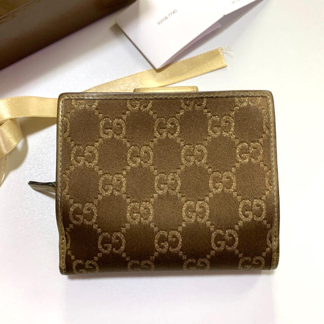 Gucci(グッチ)のGUCCI グッチ GG 柄　ゴールド　ラメ　折財布 レディースのファッション小物(財布)の商品写真