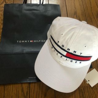 トミーヒルフィガー(TOMMY HILFIGER)の新品タグ付き　トミーヒルフィガー　定番ロゴ キャップ(キャップ)