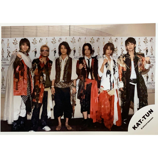 赤西仁 KAT-TUN 公式写真 ④ | フリマアプリ ラクマ